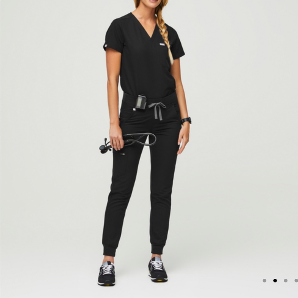 Figs scrubs